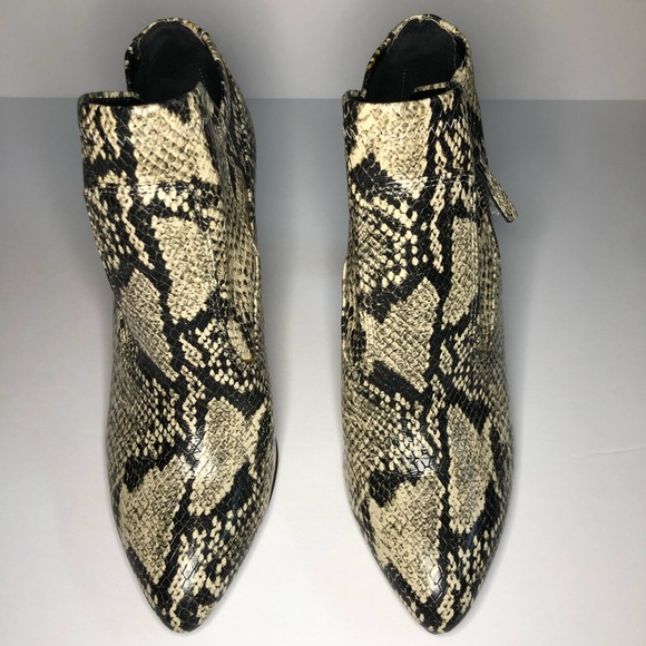 Franco Sarto | Zip Ankle Block Heel Bootie - Picture 5 of 16